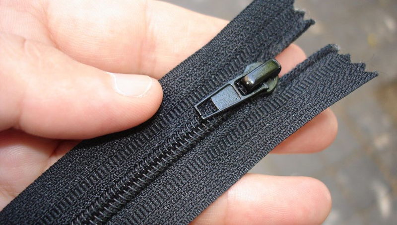 Details more than 69 types of zippers for bags latest